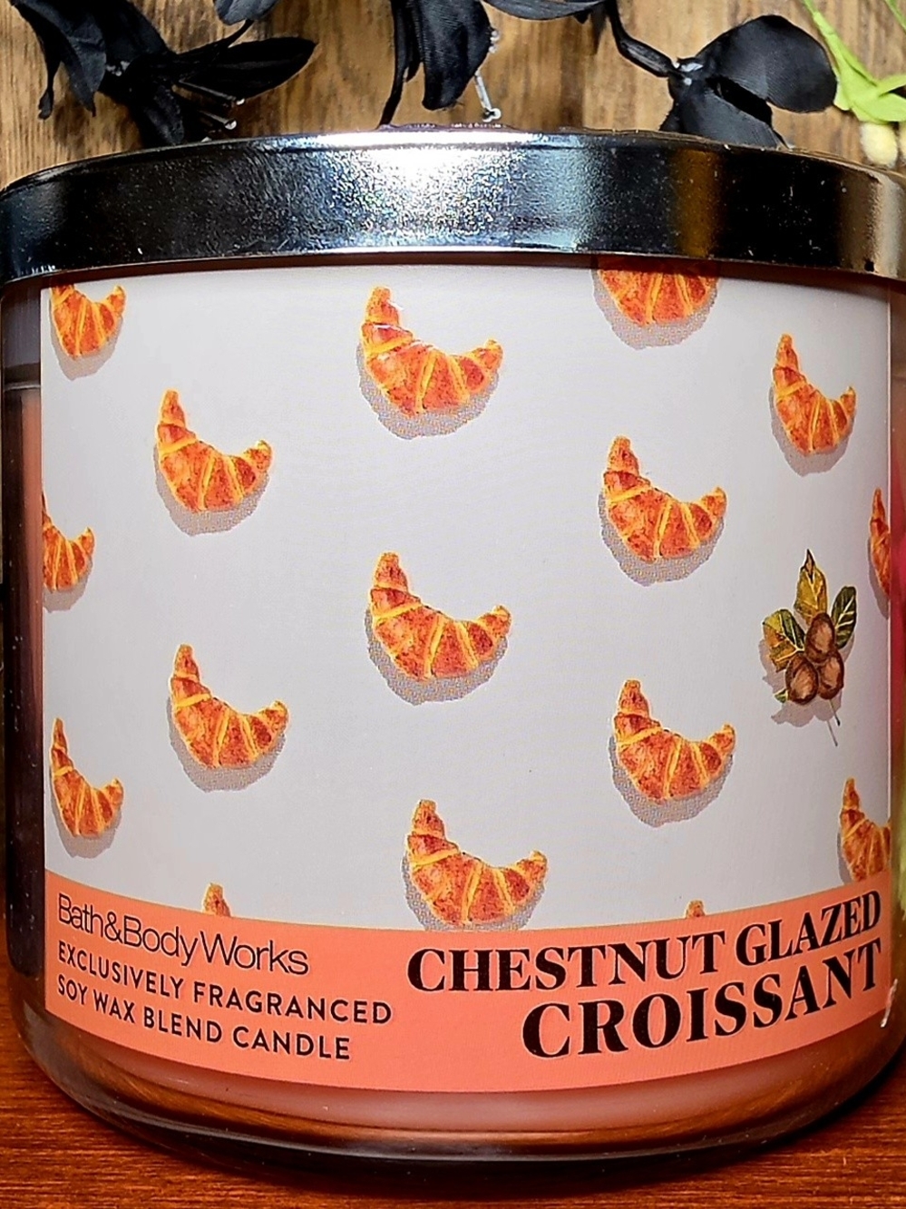 Bath & Body Works Chestnut Glazed Croissant 3-Wick Scented Candle